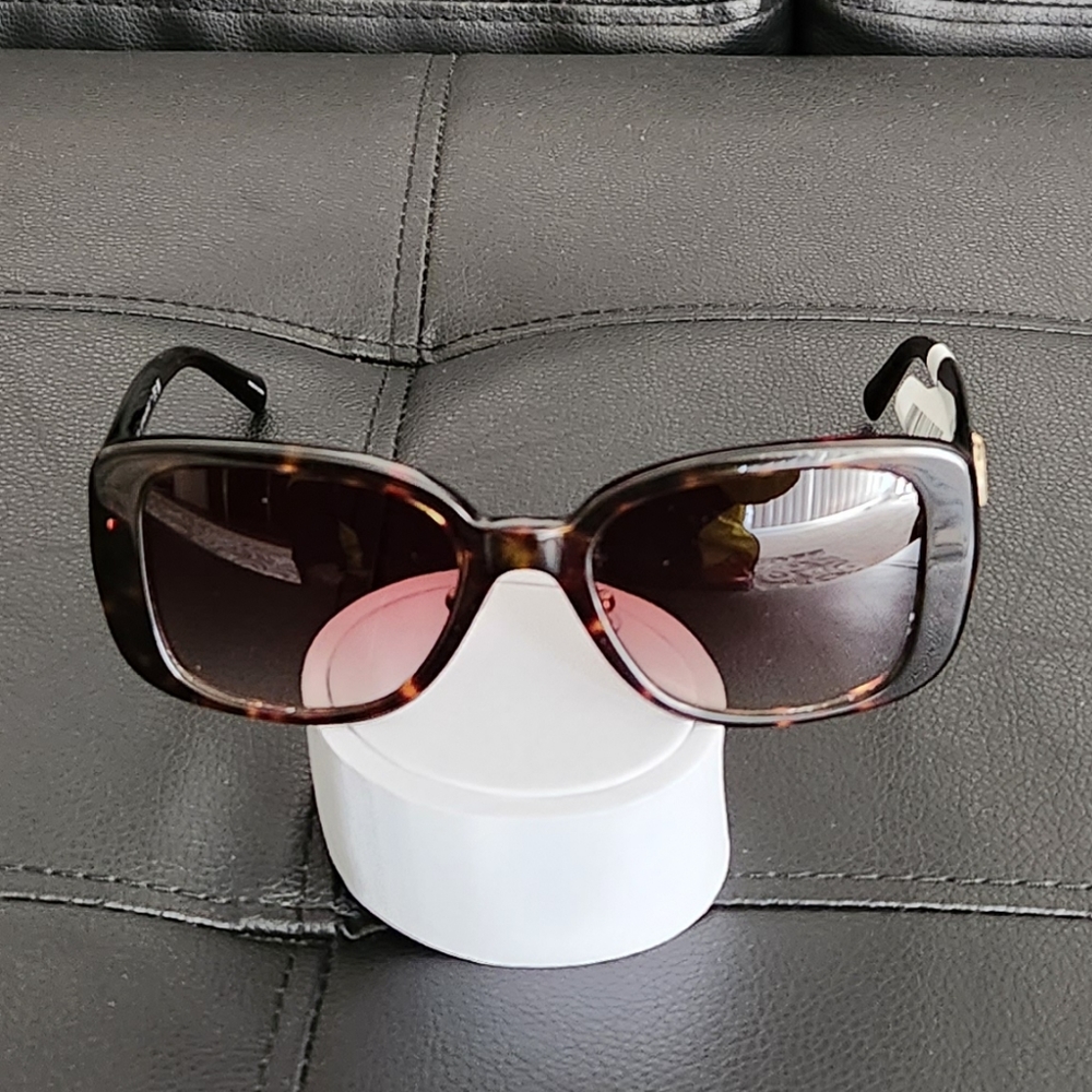 Coach Sunglasses HC5352 Brown Dark Tortoise Wmn's . NO CASE